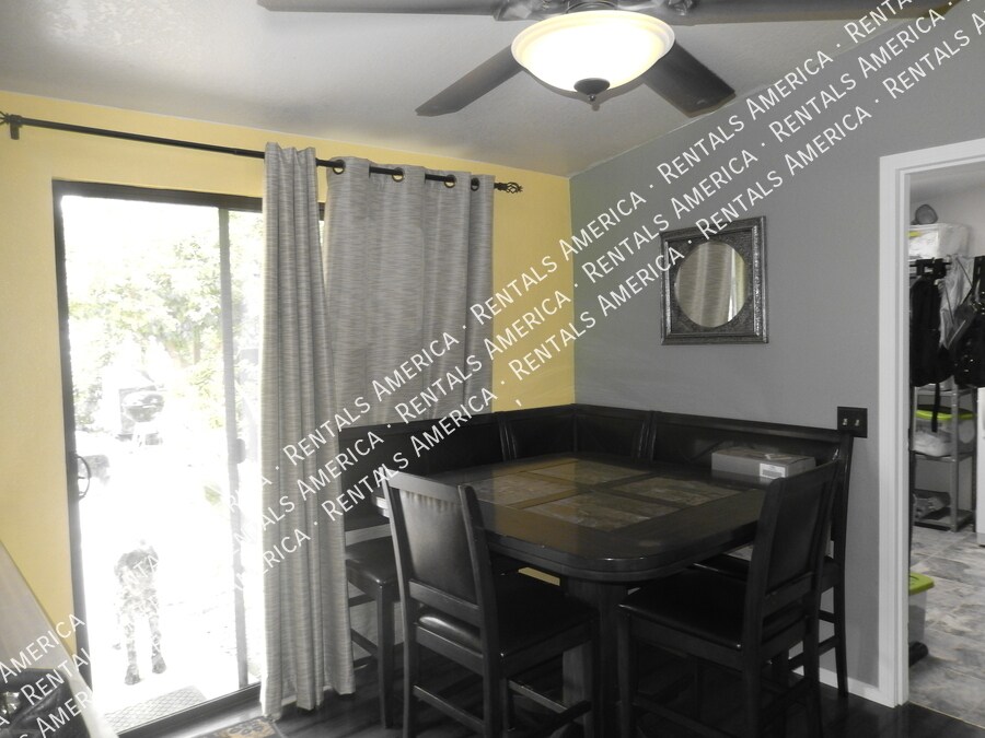 Building Photo - 9801 E Nicaragua Pl