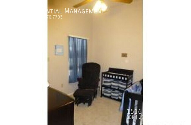 Building Photo - 1516 Zinfandel Dr
