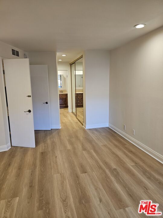 Building Photo - 15480 Antioch St