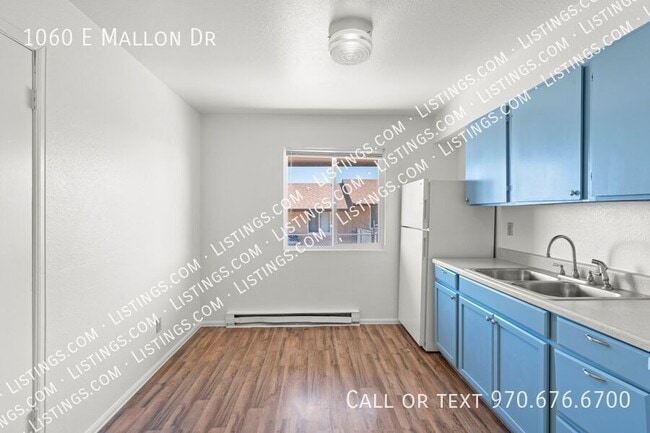 Building Photo - 1060 E Mallon Dr