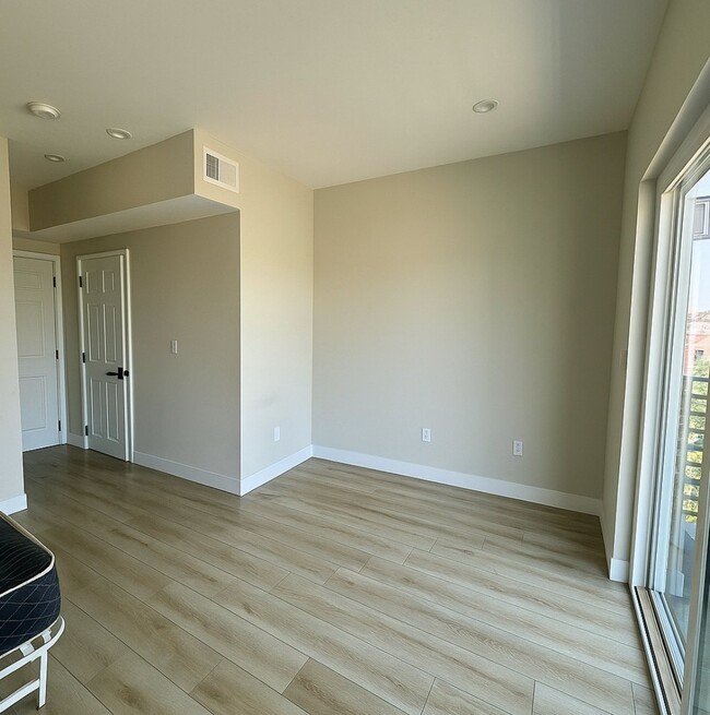 Building Photo - 1500 Arapahoe St