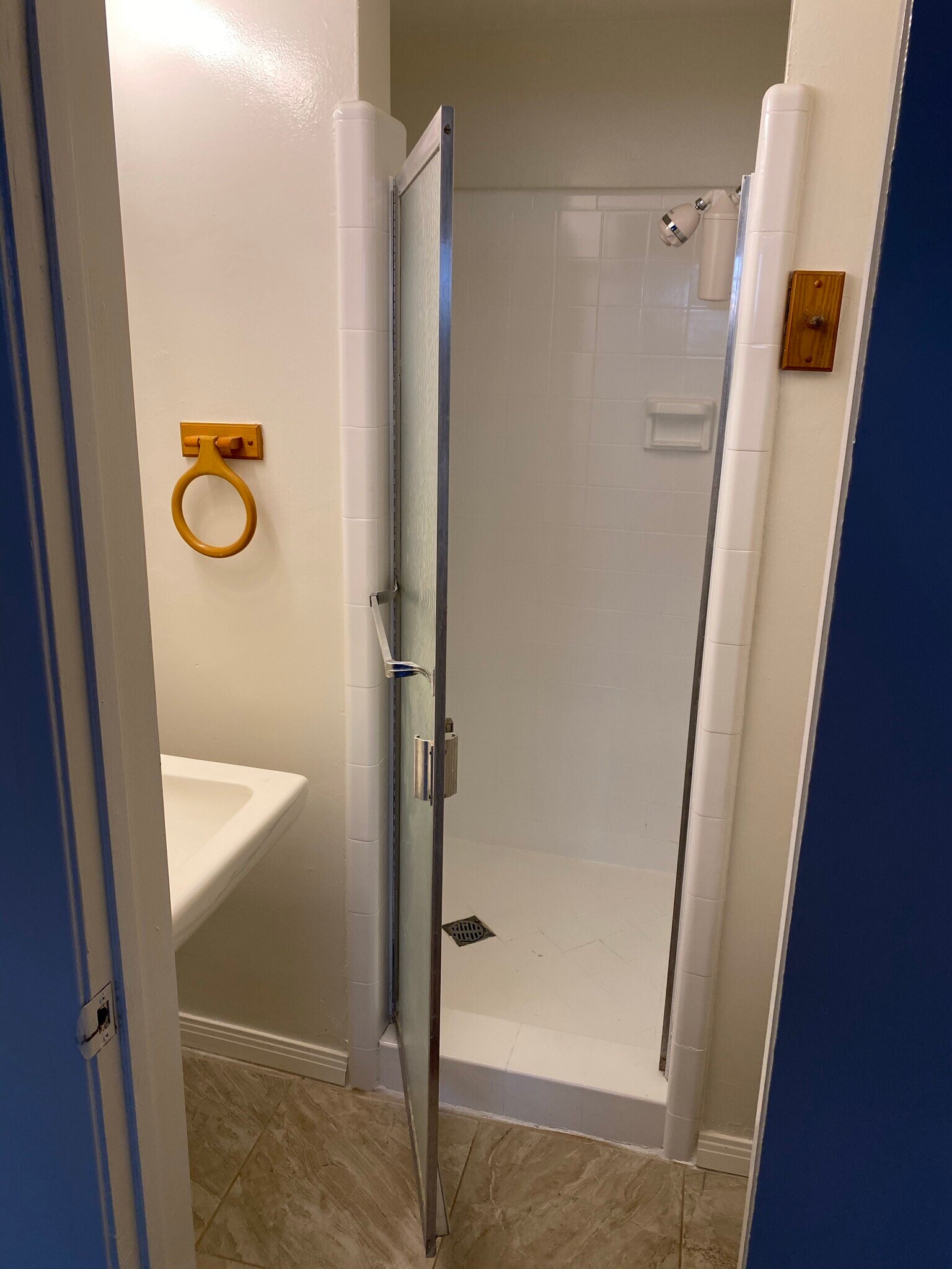 Guest BR/Shower - 943 19th St
