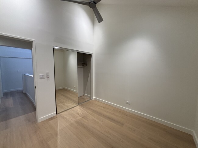 Building Photo - 500 Kawaihae St