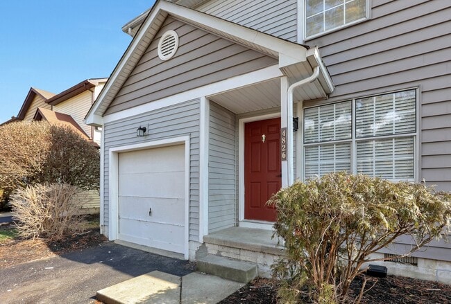 Building Photo - 4826 Lady Jane Ave