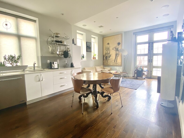 Downstairs living room - 225 Dorchester St