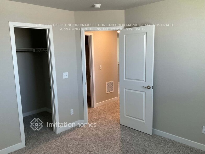 Building Photo - 11819 Mission Peak Pl