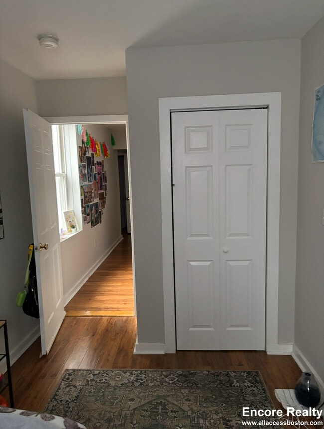 Building Photo - 224 Hanover St