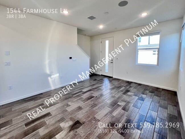 Building Photo - 1544 Farmhouse Ln