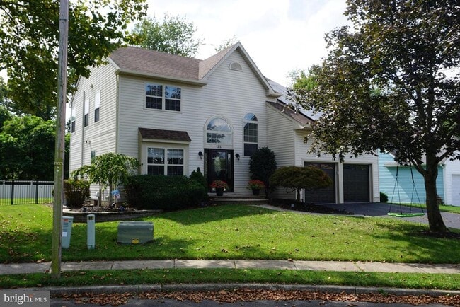 Building Photo - 35 Brook Dr