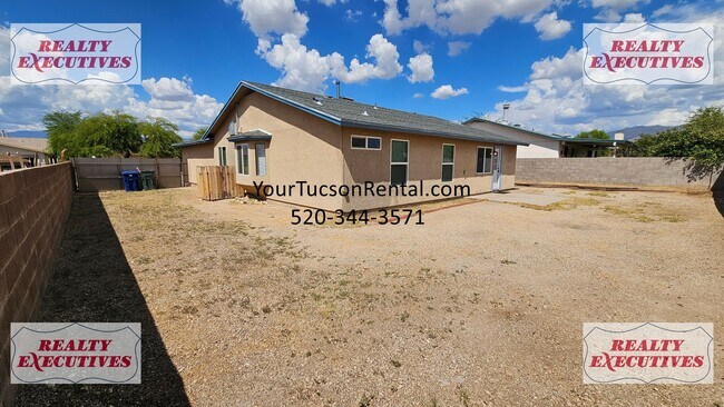 Building Photo - Harrison & Bonanza area - 3/2 with AC