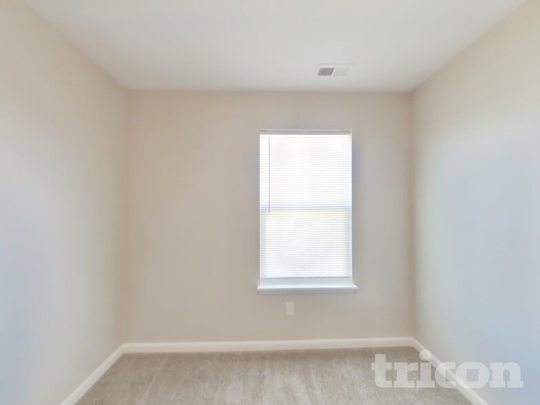 Building Photo - 8023 Grove Berry Way