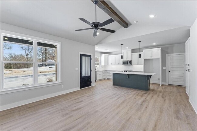 Building Photo - 6 Moniave Ln