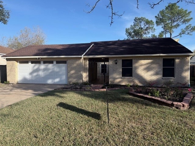 Building Photo - 15123 Chasehill Dr