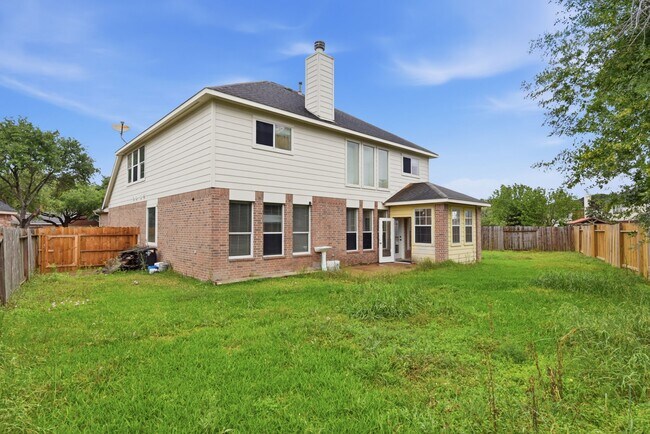 Building Photo - 7519 Chathan Glen Ln