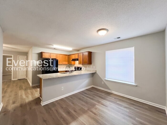 Building Photo - 1224 Whitten Rd