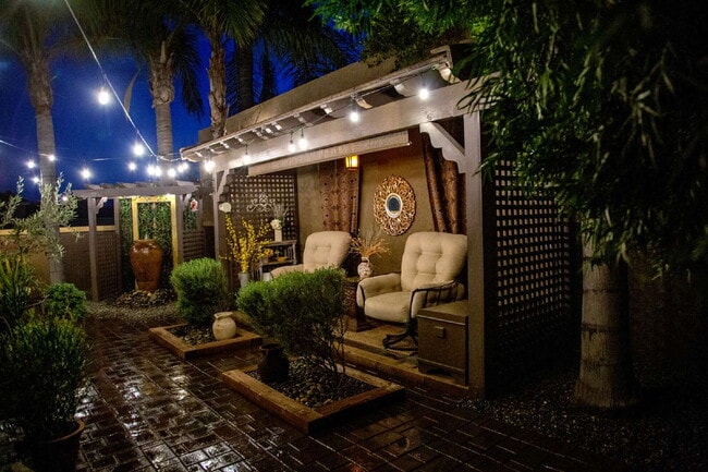 Building Photo - 27887 Skycrest Cir Dr