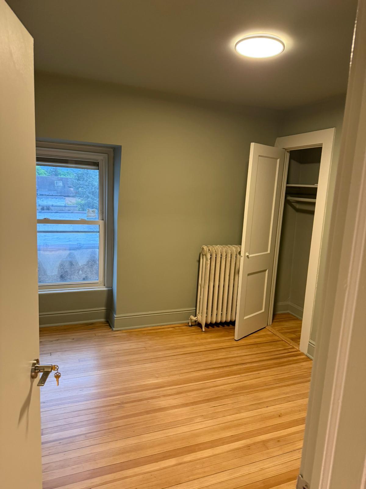Building Photo - 31 N Eckar St