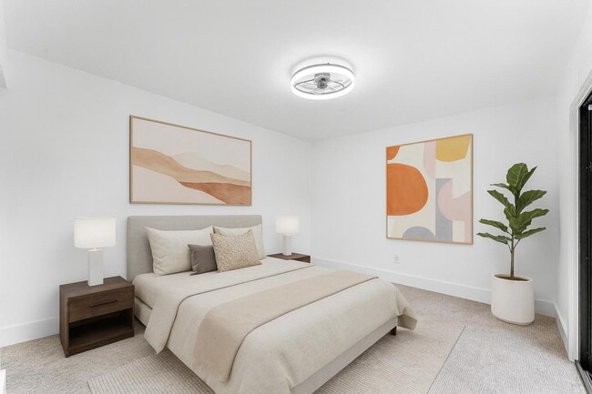 Building Photo - 3007 San Clara Dr