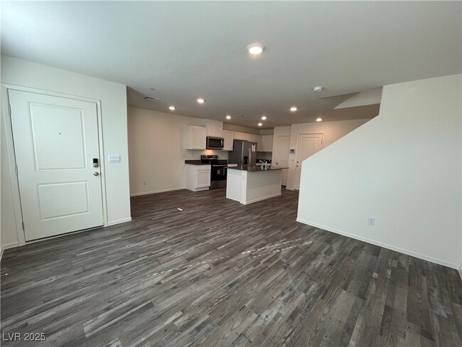 Building Photo - 4919 Chapin Mesa Ave