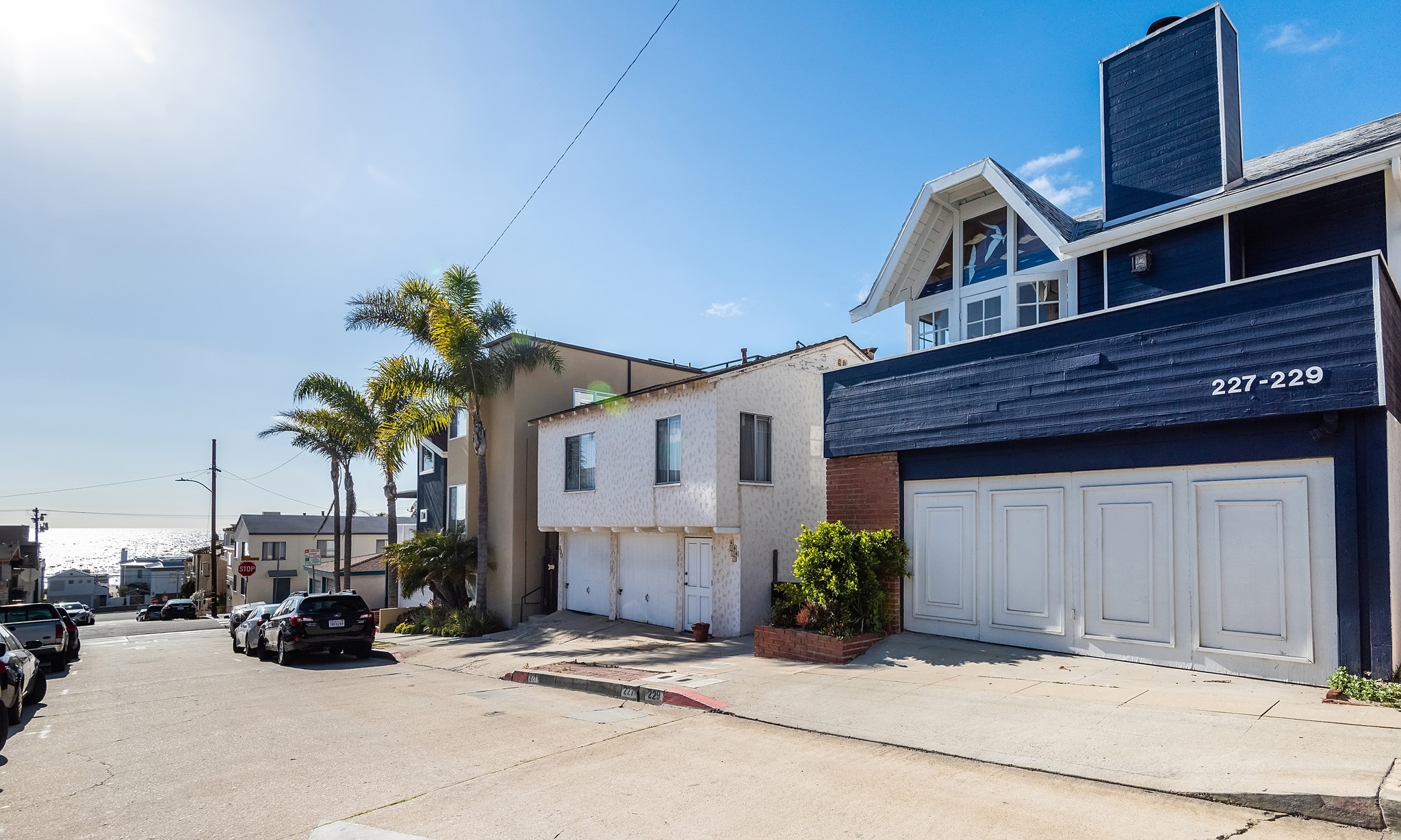 Building Photo - 227 29th St