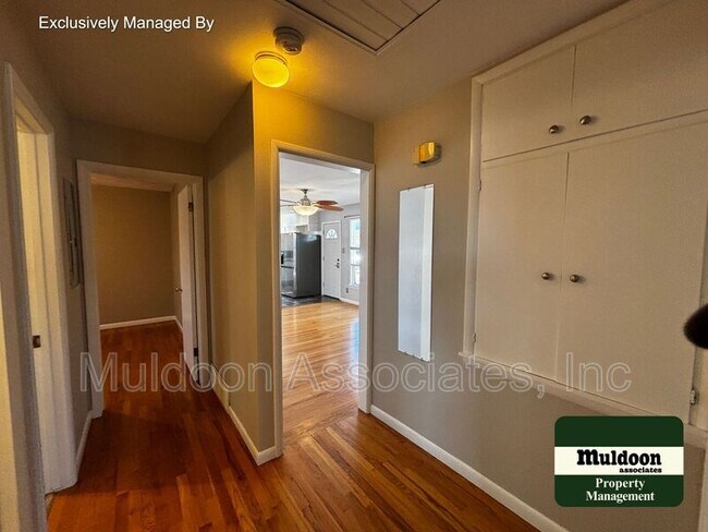 Building Photo - 610 N Tower St