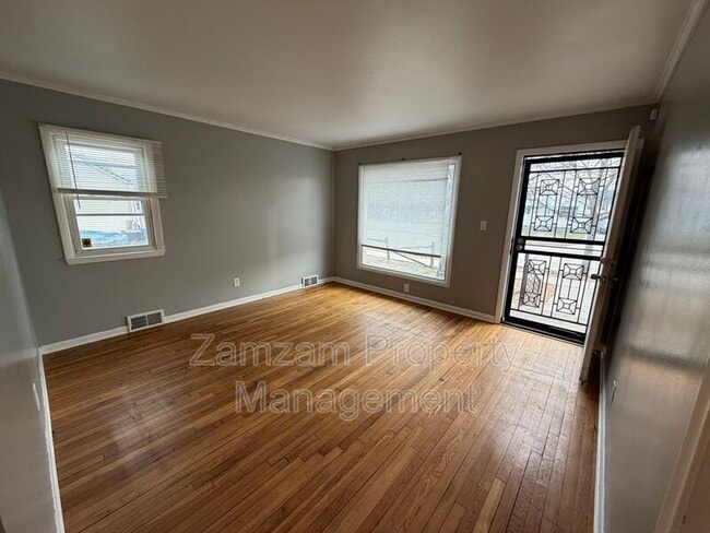 Building Photo - 8085 Stephens Rd