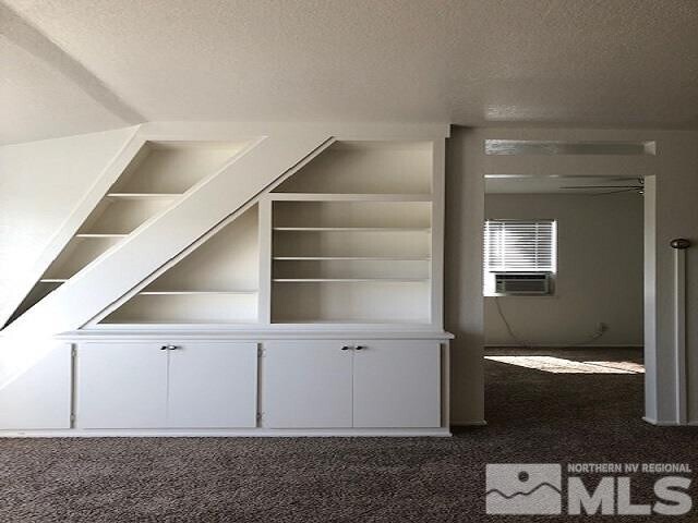 Building Photo - 569 W Taylor St