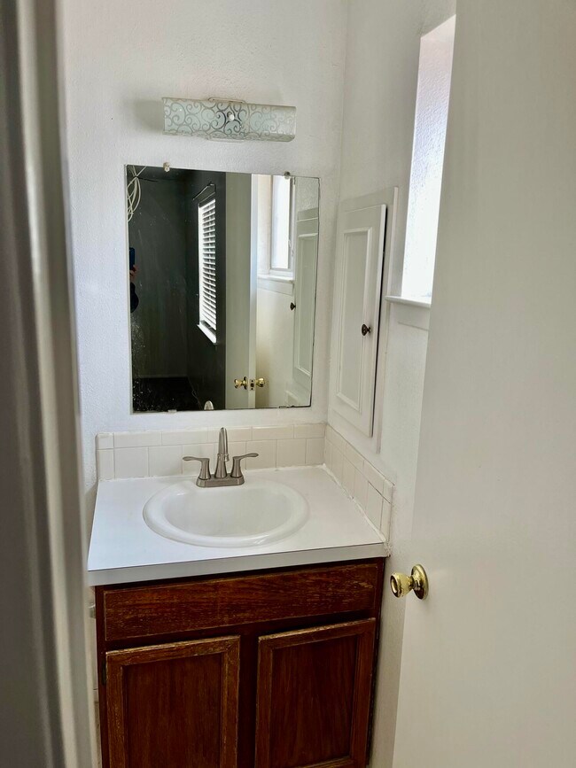 Building Photo - 10724 Onyxstone St