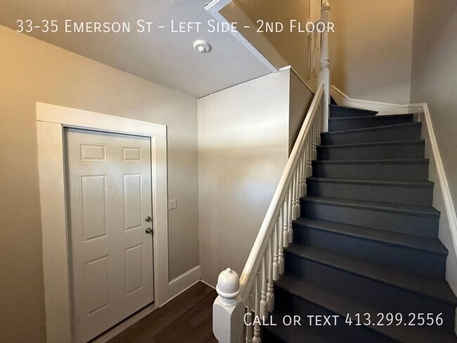 Building Photo - 33-35 Emerson St-Left Side - 2nd Floor