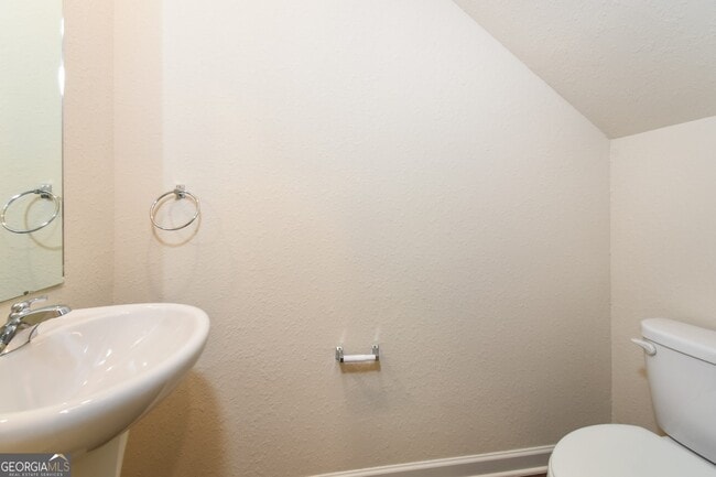 Building Photo - 138 Innis Brk Cir