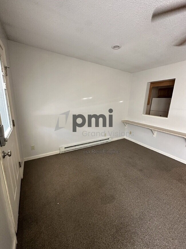 Building Photo - 1308 Arthur Ave