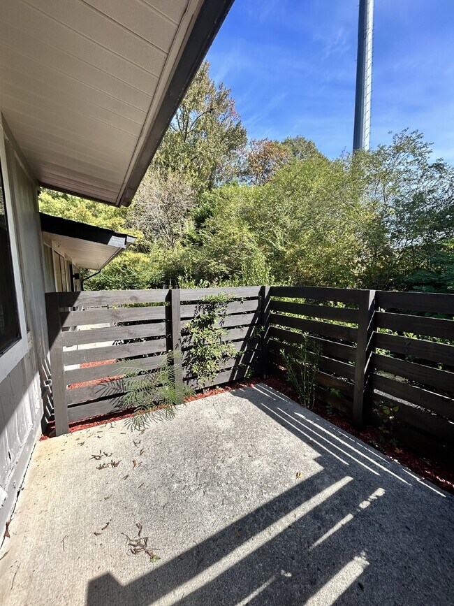 The Beverly 1 Bed 1 Bath Water + Trash... 4905 TN58 Chattanooga TN 37416 Apartment Finder