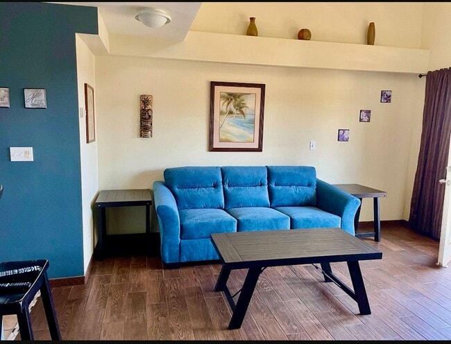 Building Photo - Top-Floor Ocean View Condo Across from the Beach | Furnished 2BR + Central A/C