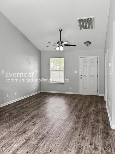 Building Photo - 1439 Clooney Ln