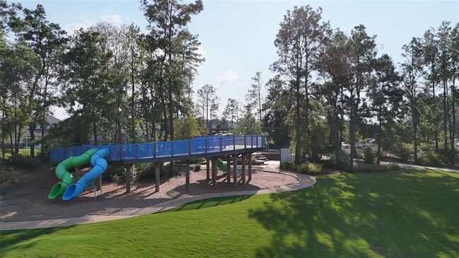 Building Photo - 17346 Camillia Trails