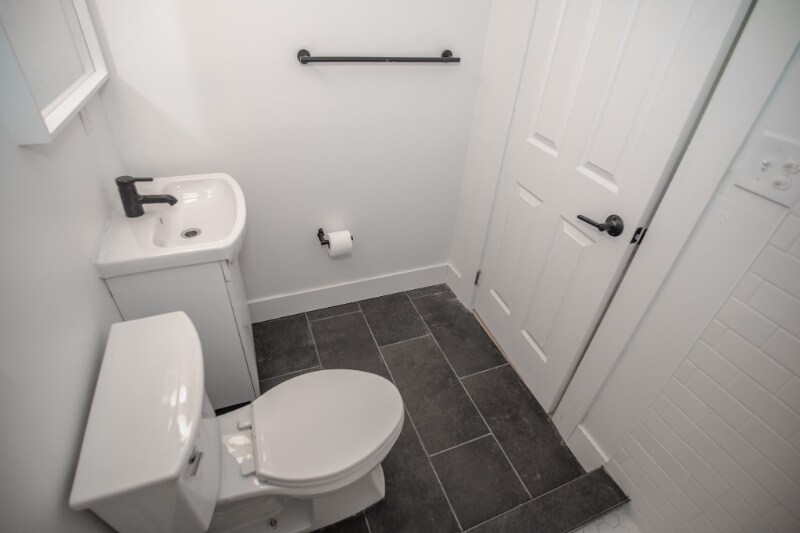 Building Photo - 1388 W 83rd St