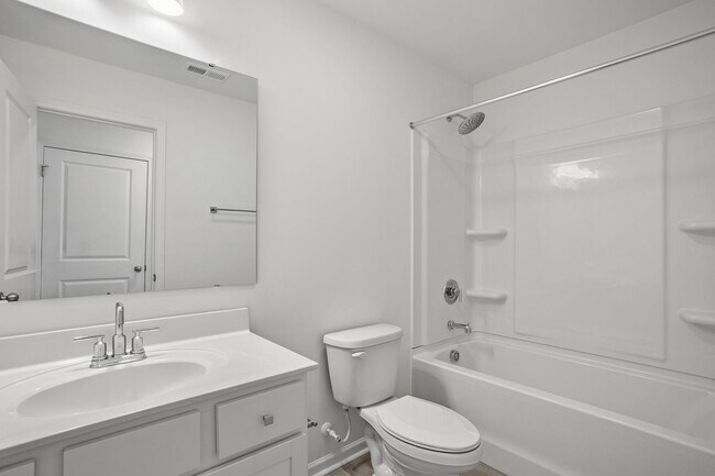 Building Photo - New Build Rental Home at Lake Royal!