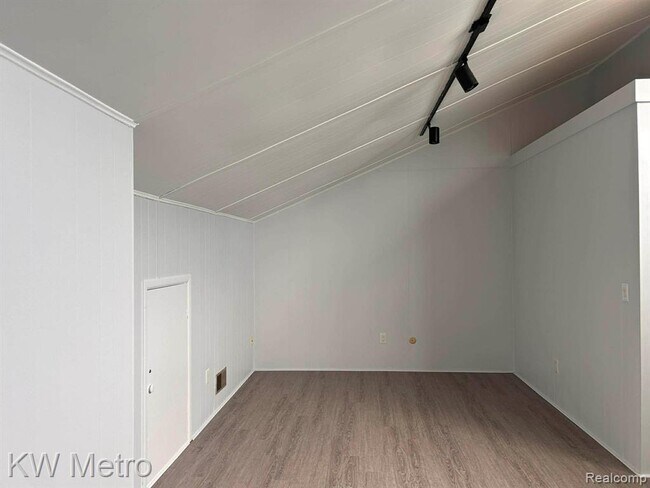 Building Photo - 6168 Palomino Ct