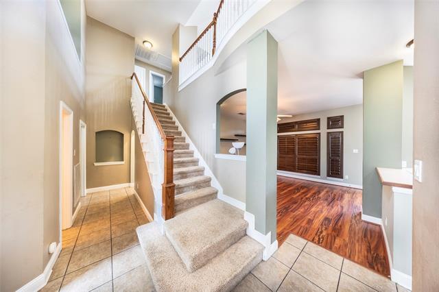 Building Photo - 2917 Osage Ln