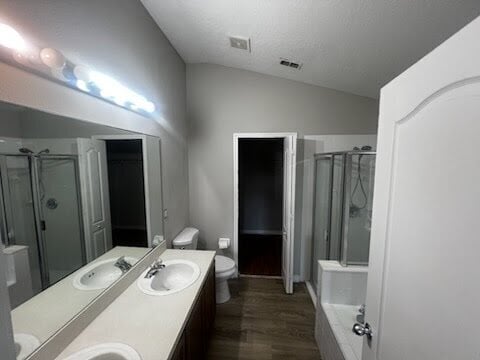 Building Photo - Beautiful 3BR/2BA Waterfront Home