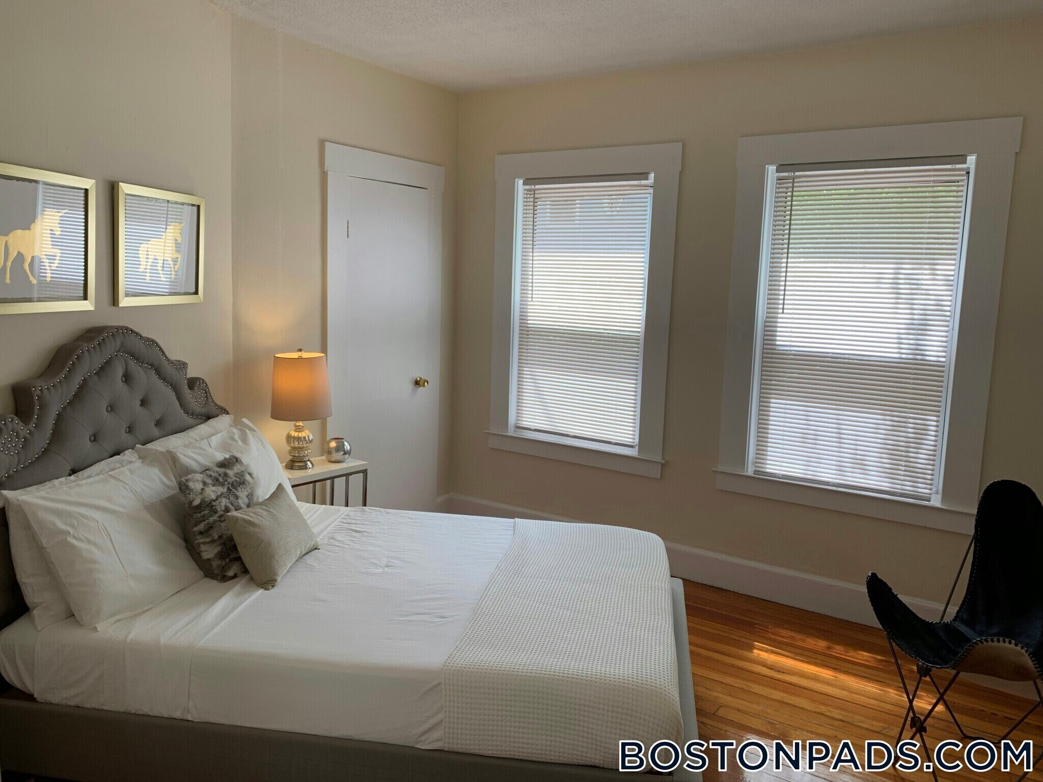 Building Photo - 27 Forest St