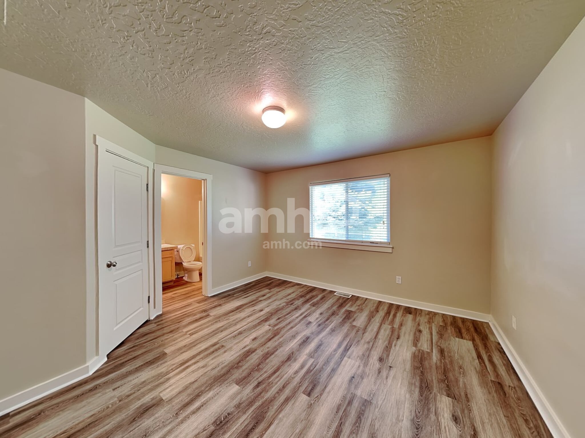 Building Photo - 1699 N Firebrick Dr