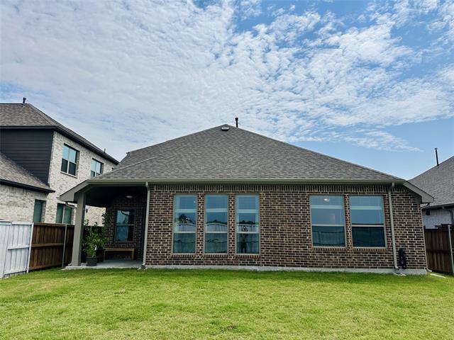 Building Photo - 16601 Hidden Cove Dr