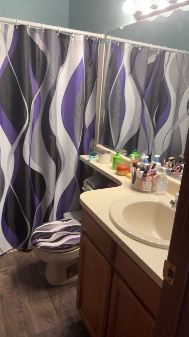 Building Photo - Nice 2 bed 2 bath second floor unit near Buckley Air Force base!