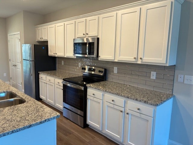 Building Photo - 2824 Yorkshire Moors Wy