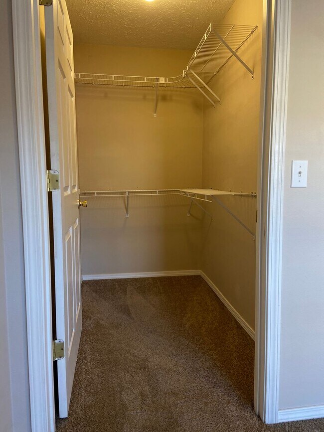 Building Photo - Condominium in Academy Commons