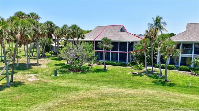 Building Photo - 324 Golfview Cir