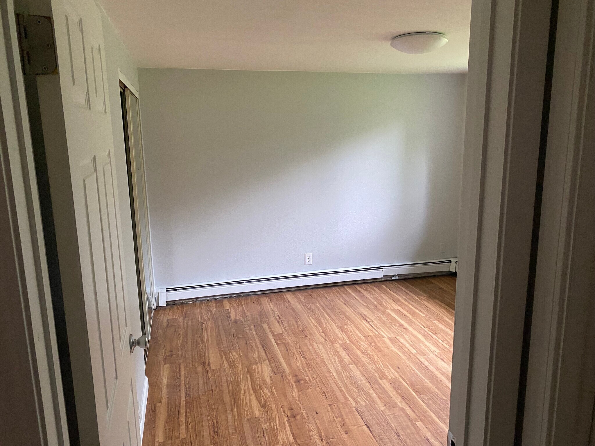 Bedroom 2 - 1468 Davison St