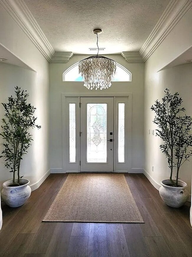 Building Photo - Charming Home Next To Sunbrook Golf Club!