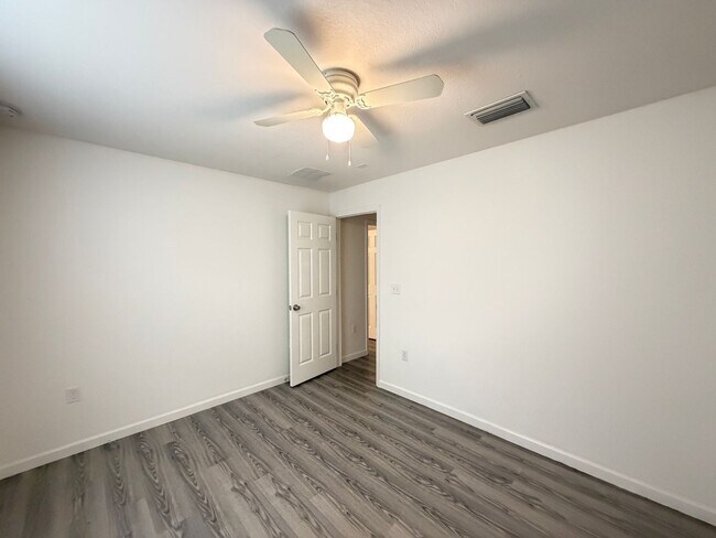 Building Photo - BEAUTIFUL 3 BD/2BA Home in Ocala!!!